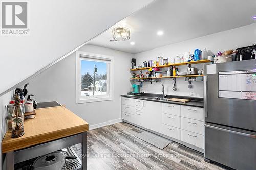 44 Saint Peter Street, Collingwood, ON - Indoor