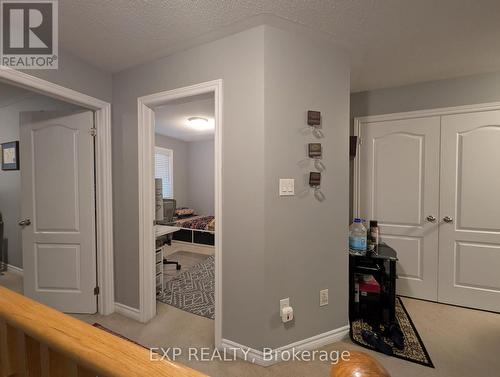 Upper - 702 Sauve Street, Milton, ON - Indoor Photo Showing Other Room