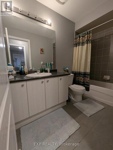 Upper - 702 Sauve Street, Milton, ON - Indoor Photo Showing Bathroom