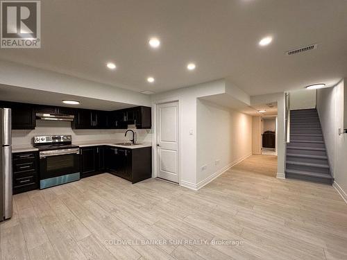 69 Copperhill Heights, Barrie, ON - Indoor Photo Showing Kitchen With Stainless Steel Kitchen