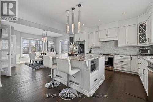 1479 Merrittville Hwy, Thorold, ON - Indoor Photo Showing Kitchen With Upgraded Kitchen