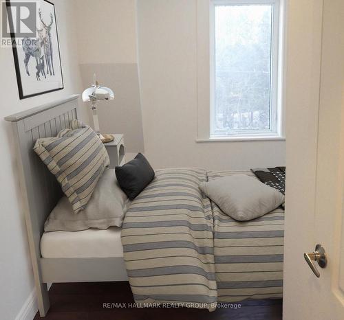 322 Second Avenue, Pembroke, ON - Indoor Photo Showing Bedroom