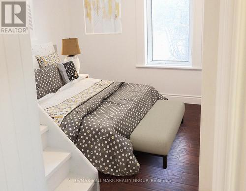 322 Second Avenue, Pembroke, ON - Indoor Photo Showing Bedroom