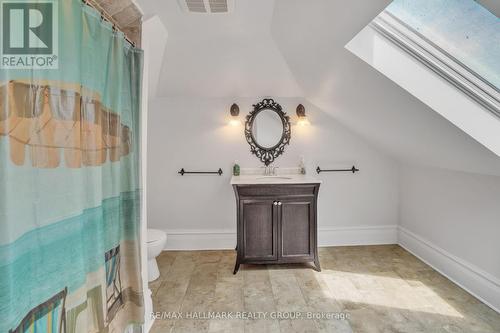 118 Queen Elizabeth Drive, Ottawa, ON - Indoor Photo Showing Bathroom