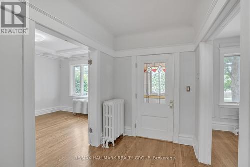 118 Queen Elizabeth Drive, Ottawa, ON - Indoor Photo Showing Other Room