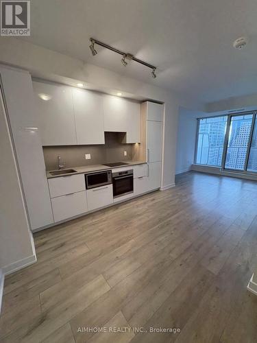 1903 - 28 Freeland Street, Toronto, ON - Indoor Photo Showing Kitchen