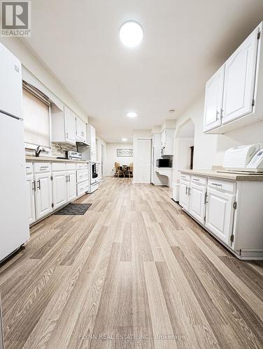 1399 Phillips Street, Fort Erie, ON - Indoor Photo Showing Kitchen