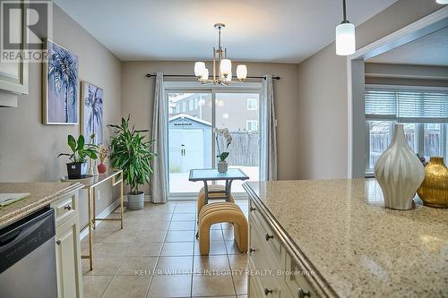 526 Khamsin Street, Ottawa, ON - Indoor Photo Showing Kitchen