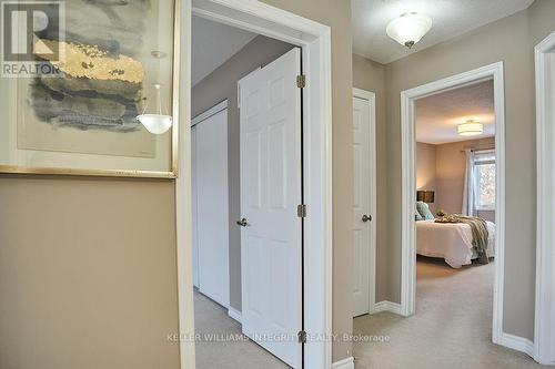 526 Khamsin Street, Ottawa, ON - Indoor Photo Showing Other Room