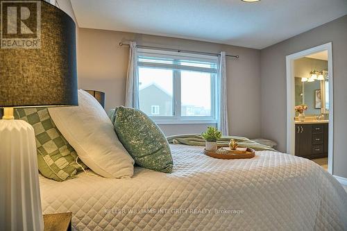 526 Khamsin Street, Ottawa, ON - Indoor Photo Showing Bedroom