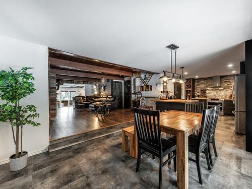 Vue d'ensemble - 215 48E Rue O., Venise-En-Québec, QC - Indoor Photo Showing Dining Room