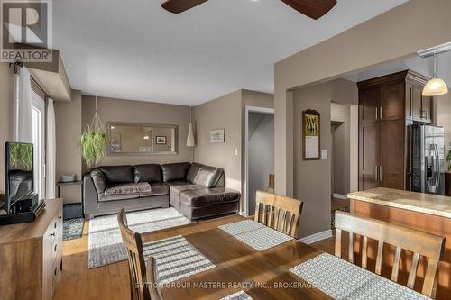 995 Pembridge Crescent, Kingston (North Of Taylor-Kidd Blvd), ON - Indoor Photo Showing Living Room