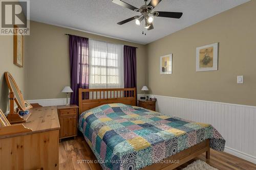 995 Pembridge Crescent, Kingston (North Of Taylor-Kidd Blvd), ON - Indoor Photo Showing Bedroom