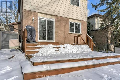 995 Pembridge Crescent, Kingston (North Of Taylor-Kidd Blvd), ON - Outdoor With Exterior