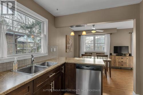 995 Pembridge Crescent, Kingston (North Of Taylor-Kidd Blvd), ON - Indoor Photo Showing Kitchen With Double Sink