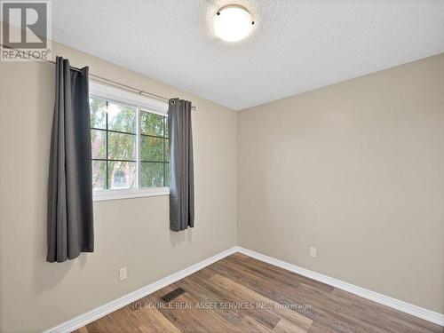 10 Gibsons Place, St. Catharines, ON - Indoor Photo Showing Other Room