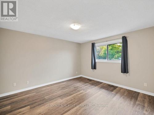 10 Gibsons Place, St. Catharines, ON - Indoor Photo Showing Other Room