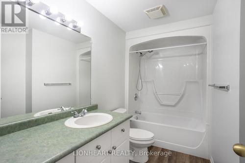 43 - 101 Brookside Street, London, ON - Indoor Photo Showing Bathroom