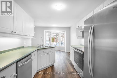 43 - 101 Brookside Street, London, ON - Indoor Photo Showing Kitchen With Stainless Steel Kitchen