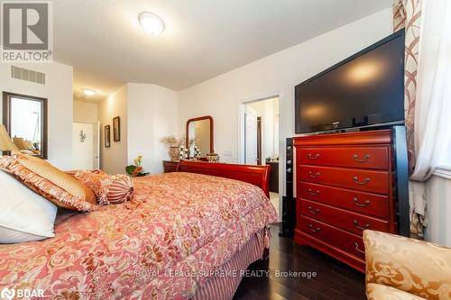 560 Brett Street, Shelburne, ON - Indoor Photo Showing Bedroom