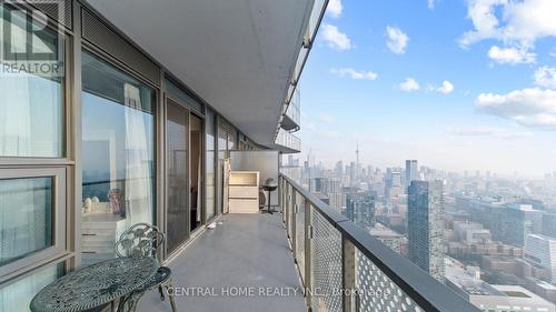 6007 - 11 Wellesley Street, Toronto, ON - Outdoor With Balcony With Exterior