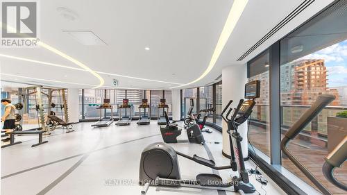 6007 - 11 Wellesley Street, Toronto, ON - Indoor Photo Showing Gym Room