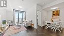 6007 - 11 Wellesley Street, Toronto, ON  - Indoor Photo Showing Living Room 