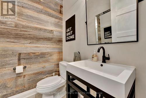 2032 Bingley Crescent, Oakville, ON - Indoor Photo Showing Bathroom