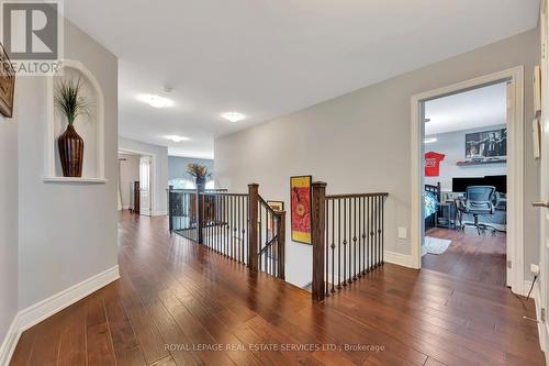 2032 Bingley Crescent, Oakville, ON - Indoor Photo Showing Other Room