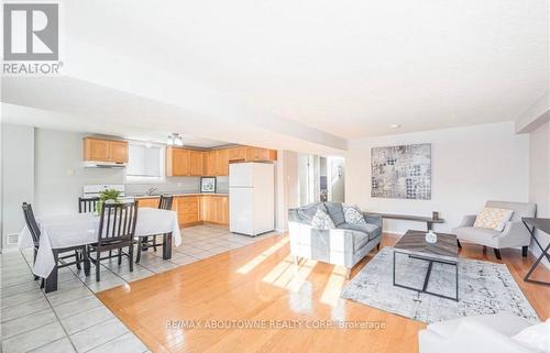 Bsmt - 51 Boulder Crescent, Guelph, ON - Indoor Photo Showing Living Room