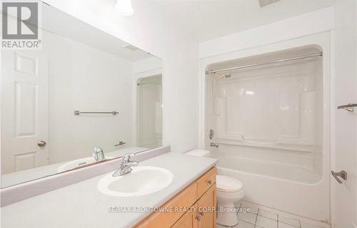 Bsmt - 51 Boulder Crescent, Guelph, ON - Indoor Photo Showing Bathroom