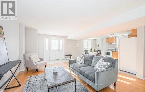 Bsmt - 51 Boulder Crescent, Guelph, ON - Indoor Photo Showing Living Room