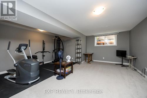 767 Dearborn, Ottawa, ON - Indoor Photo Showing Gym Room