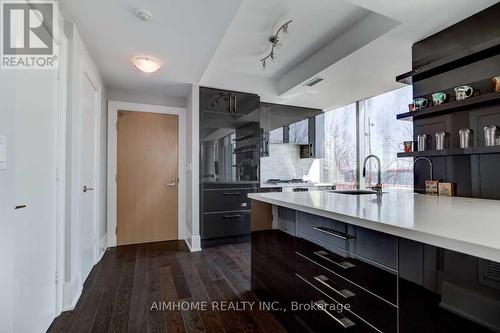 Th111 - 39 Queens Quay, Toronto, ON - Indoor Photo Showing Kitchen