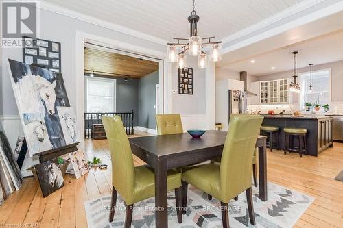 180 Union Street W, Centre Wellington (Fergus), ON - Indoor Photo Showing Dining Room