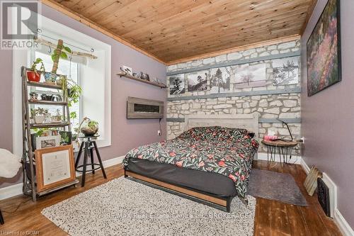 180 Union Street W, Centre Wellington (Fergus), ON - Indoor Photo Showing Bedroom