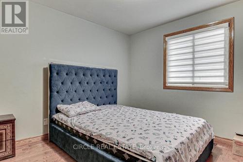 350 Lansdowne Avenue, Woodstock, ON - Indoor Photo Showing Bedroom