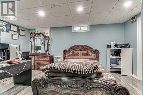 350 Lansdowne Avenue, Woodstock, ON - Indoor Photo Showing Bedroom