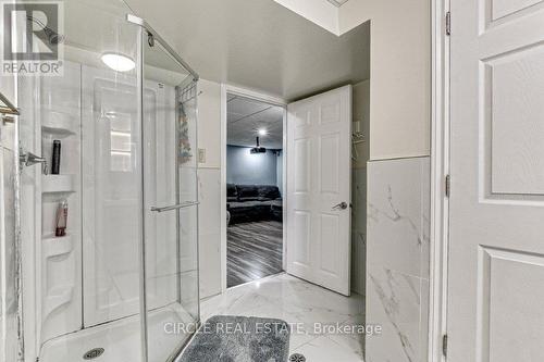 350 Lansdowne Avenue, Woodstock, ON - Indoor Photo Showing Bathroom