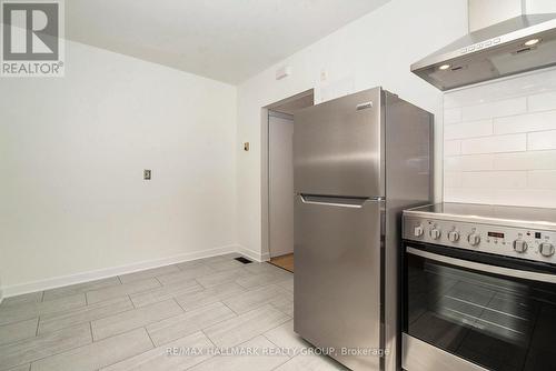 5 - 108 Lebrun Street, Ottawa, ON - Indoor Photo Showing Kitchen