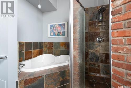 509 1255 Broad Street, Regina, SK - Indoor Photo Showing Bathroom