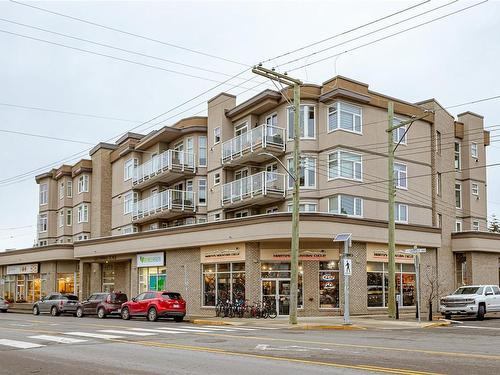 204-1258 Esquimalt Rd, Esquimalt, BC - Outdoor With Balcony With Facade