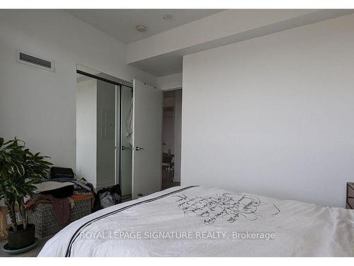 2706-50 Ordnance St, Toronto, ON - Indoor Photo Showing Bedroom