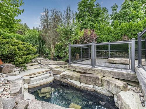 30 Sandy Ridge Court, Whitchurch-Stouffville, ON - Outdoor