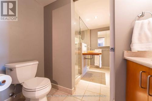 718 - 550 Queens Quay W, Toronto, ON - Indoor Photo Showing Bathroom