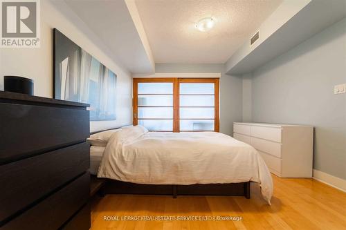 718 - 550 Queens Quay W, Toronto, ON - Indoor Photo Showing Bedroom