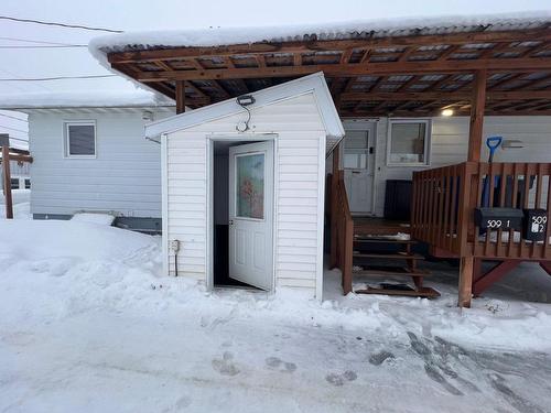 Hall - 509A  - 509B 2E Rue, Chibougamau, QC - Outdoor With Exterior