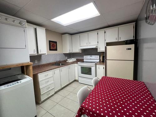 Loft - 509A  - 509B 2E Rue, Chibougamau, QC - Indoor Photo Showing Laundry Room