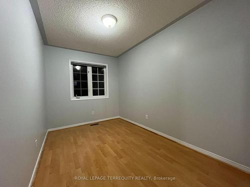 38-688 Warden Ave, Toronto, ON - Indoor Photo Showing Other Room