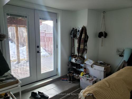 B-155 Hanmer St E, Barrie, ON - Indoor